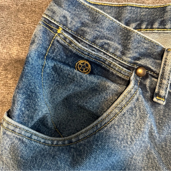 Wrangler Jeans Mens 42x36 Blue Cowboy Cut Denim George Strait Western 31MGSHD - Picture 4 of 11